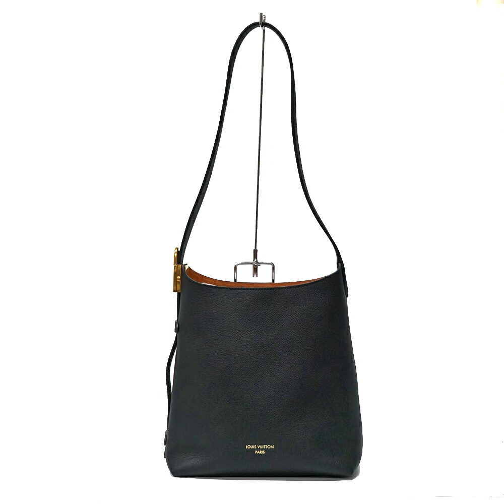 Louis Vuitton Lowkey Hobo